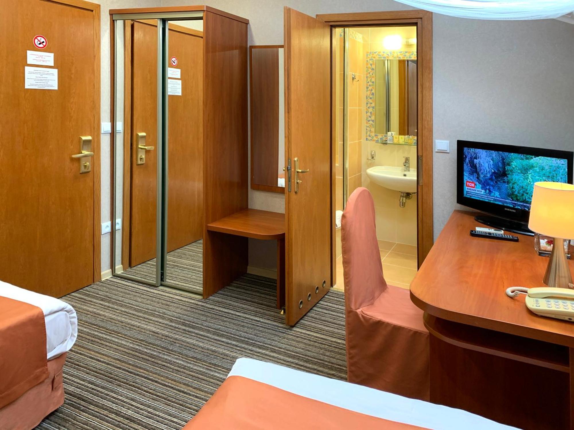 Eney Boutique 4* Lviv